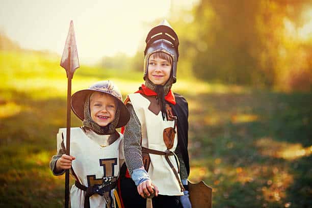 enfants en armures